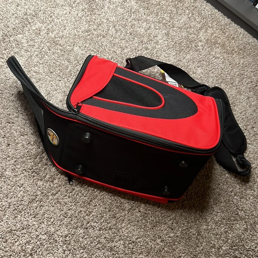 Pet Carrier BRAND NEW